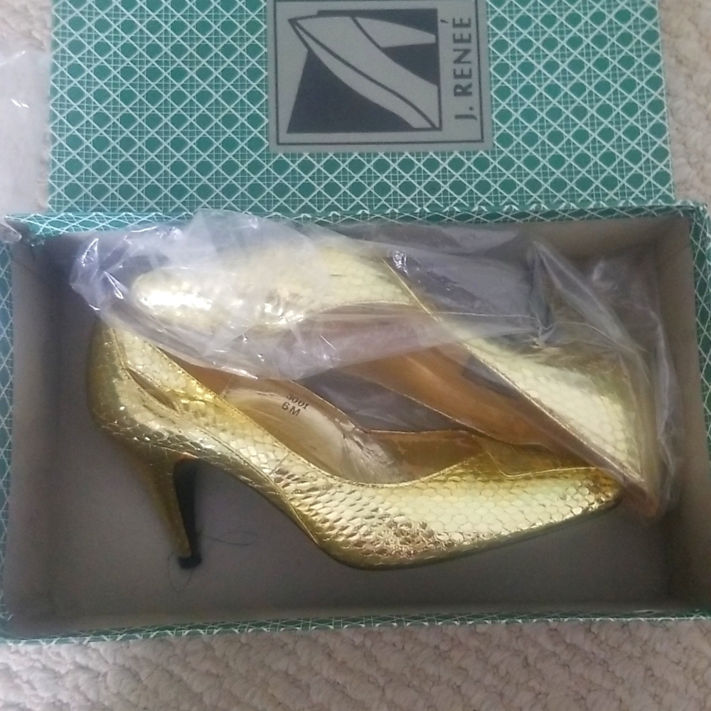 J Renee heels